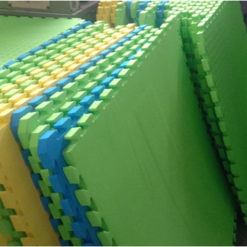 Matras beladiri 1M x 1M, Matras Silat, Taekwondo, Karate,Gym , Olahraga (2cm)