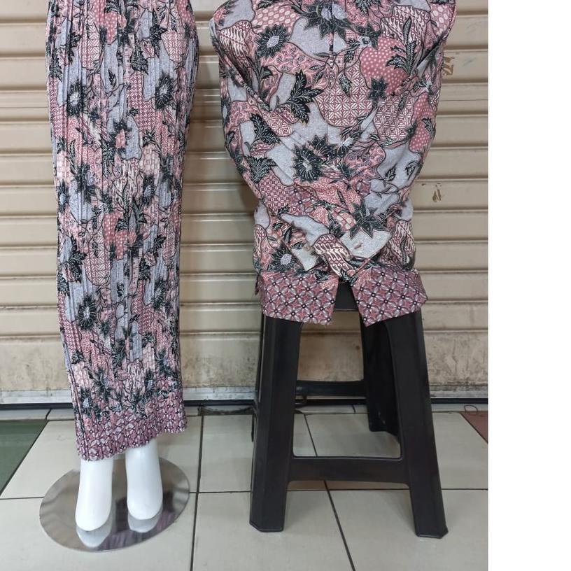 ◌ SET KEMEJA ROK BATIK COUPLE / SET BATIK COUPLE / SET BATIK SARIMBIT SUAMI ISTRI ►