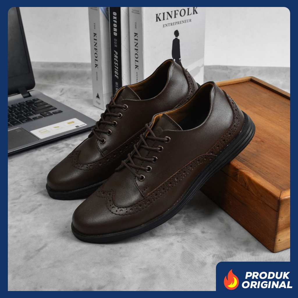 HALSTEN BROWN ORIGINAL x GREATA Sepatu Kulit Sapi Asli Coklat Pria Formal Pantofel Tali Kerja Kantor Dinas Resmi Guru Kantoran Pesta Undangan Kondangan Nikah Kuliah Semi Casual Brogue Wingtip Modern Oxford Derby Genuine Leather Men Footwear Keren Kekinian