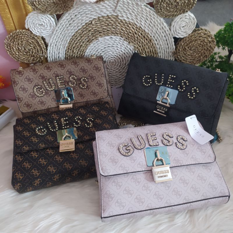 [Bisa COD] Ready Tas Guess Gembok