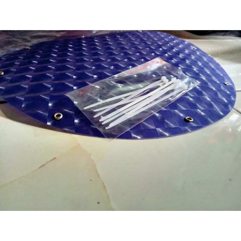 plafon sangkar burung Lovebird