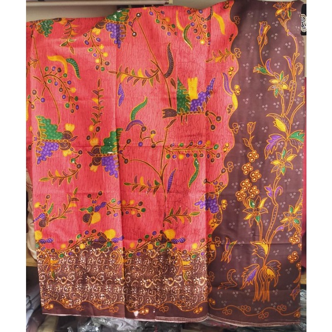 Sarung batik. kain katun asli. batik batu.