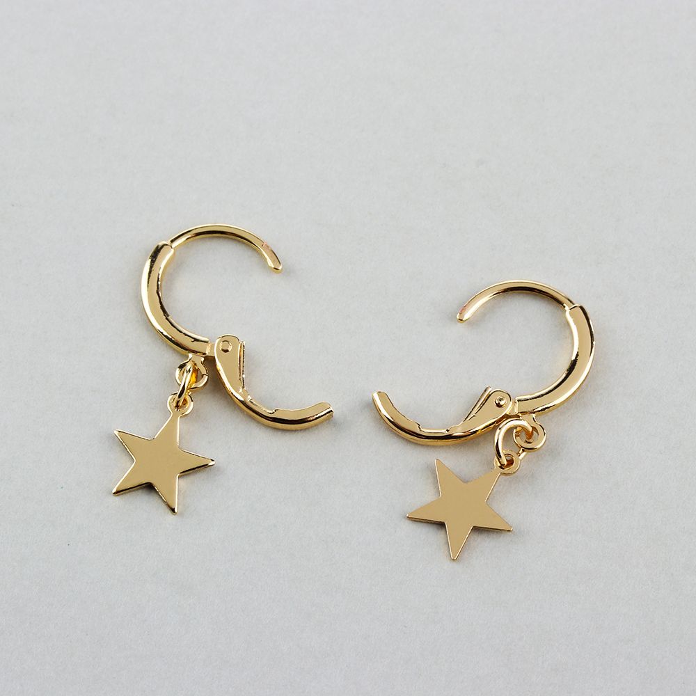 Anting Hoop Tindik Telinga Bentuk Bulan Bintang Kecil Warna Emas Silver Untuk Wanita Charms