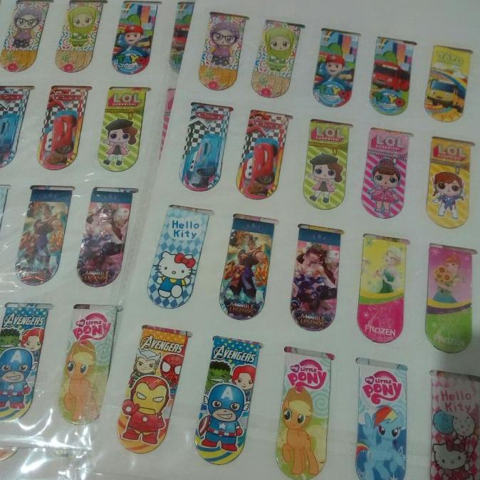 

^%^%^%^%] Bookmark penanda buku magnet model karakter