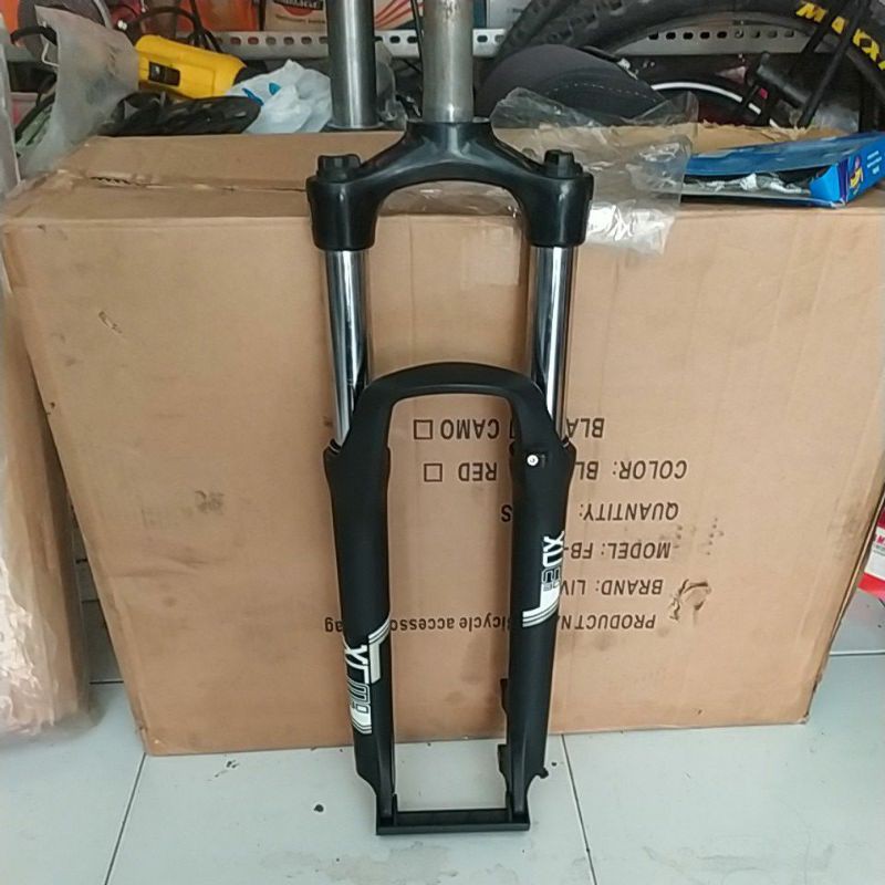 Fork 27,5 XCM Suntour Travel 120 HITAM