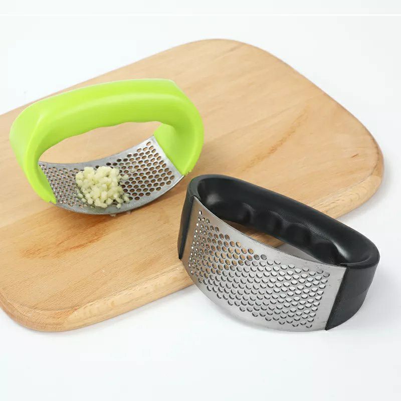 Penghancur Bawang Putih Stainless Steel Bumbu Dapur Garlic Press