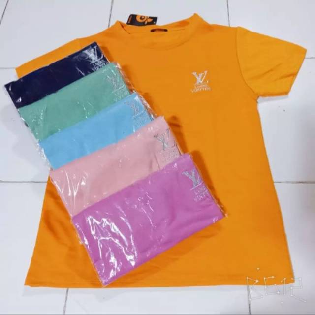 Kaos wanita import Lv