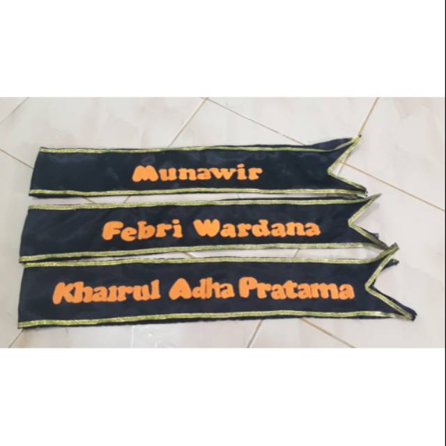 SELEMPANG WISUDA TK