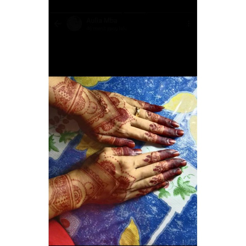 white henna dan maroon henna dengan shopee pay later