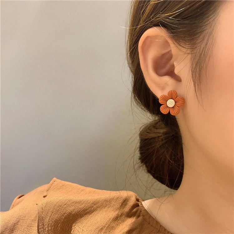 Anting Sterling Silver Bentuk Bunga Pita Gaya Korea Untuk Wanita