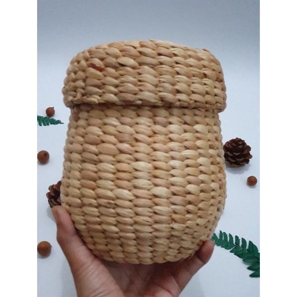 Toples eceng Gondok/Kendil eceng gondok