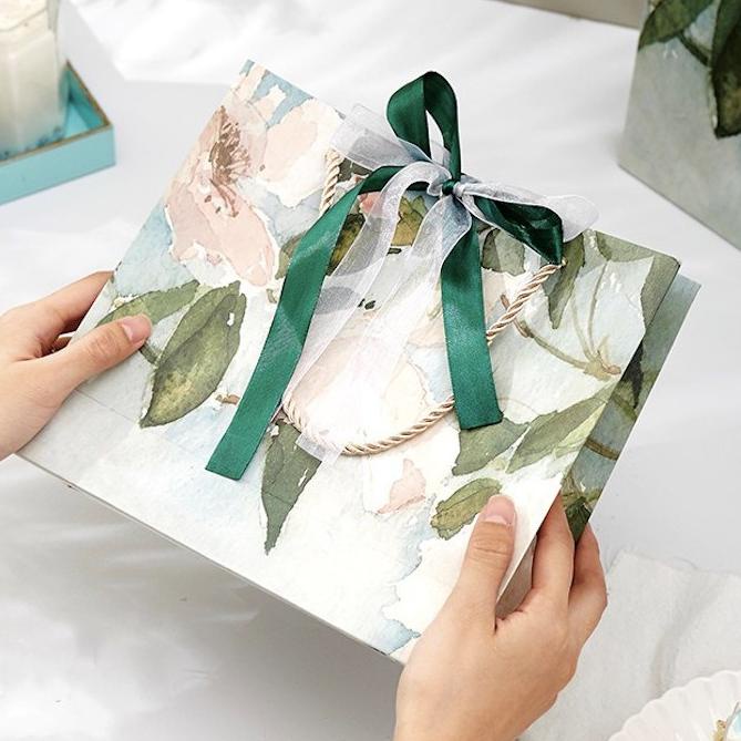 

(vpca -953) Premium Paperbag kado/ Kantong kado / Paperbag gift/ KANTONG TAS KARTON /paper bag Kado [pb -157]