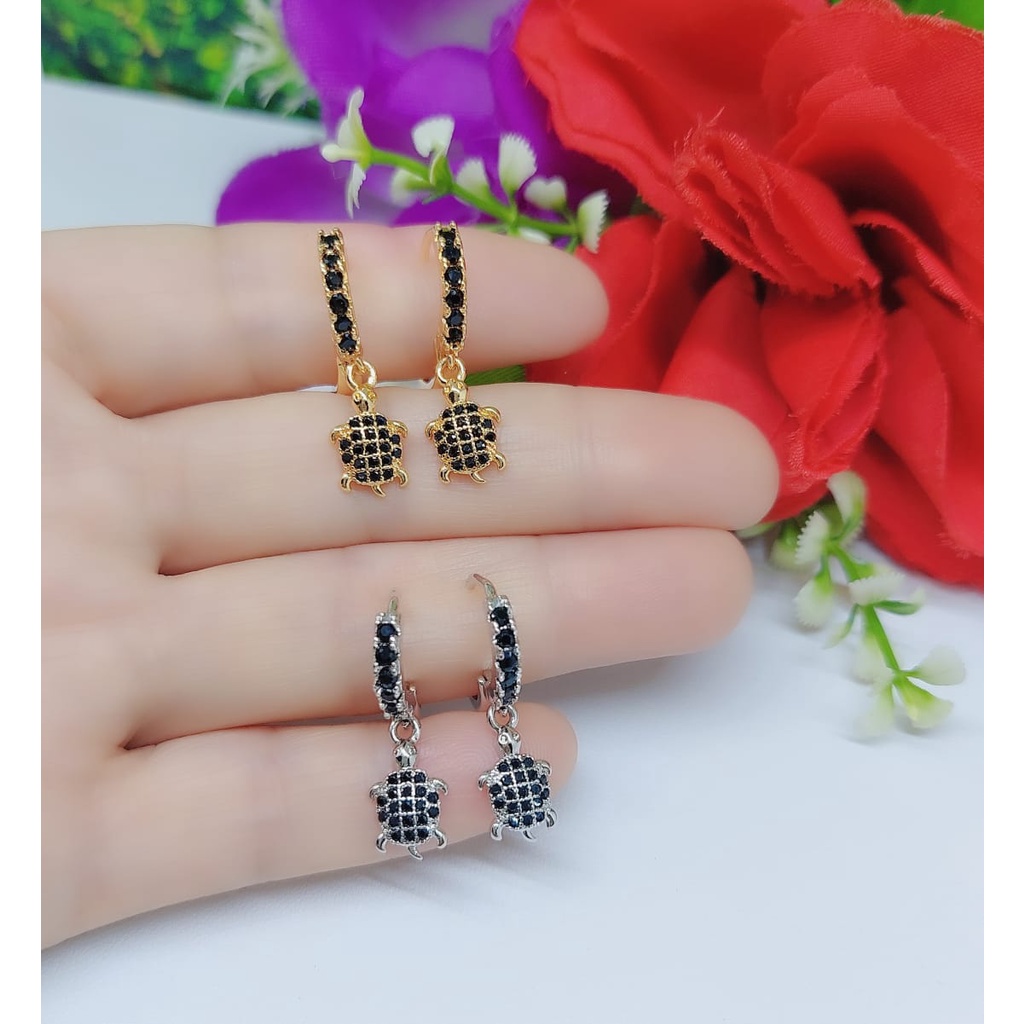 Anting-anting xuping permata lapis emas  mata putih dan mata hitam