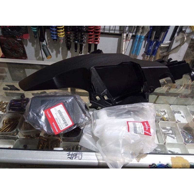 HUGGER spakbor kolong airblade old vario 125 vario 150 original vietnam spakbor kolong vario 125