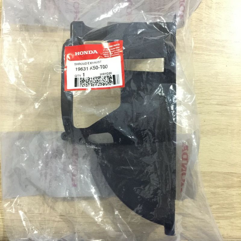 SHROUD EXHAUST TUTUP MESIN BAGIAN BAWAH BEAT eSP VARIO 110 eSP 19631K50T00