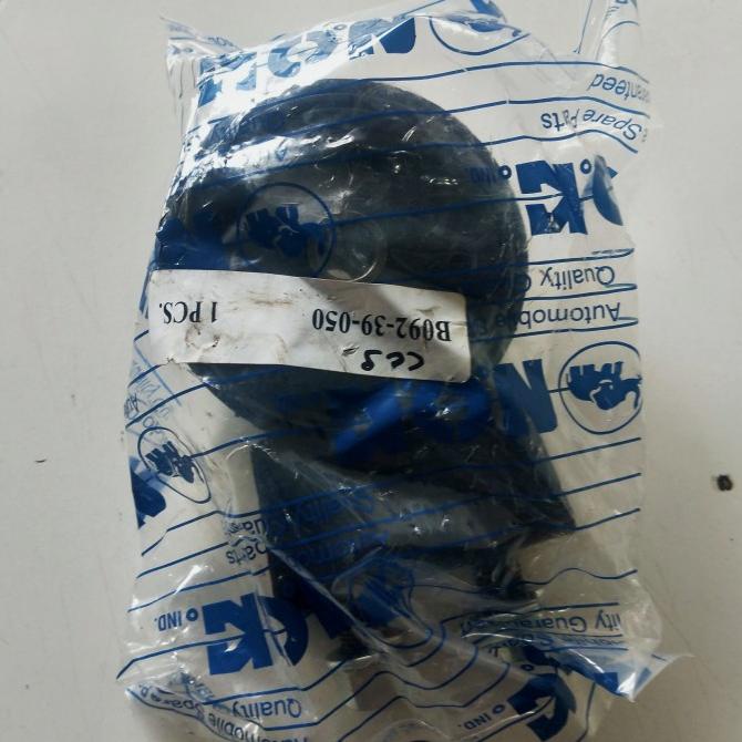 Sparepart Mobil Engine Mounting Depan Mazda 323 Elite-Trendy-Ford Laser New Produk Rekomendasi