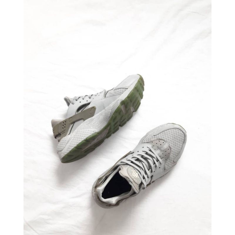 Nike Huarache Second