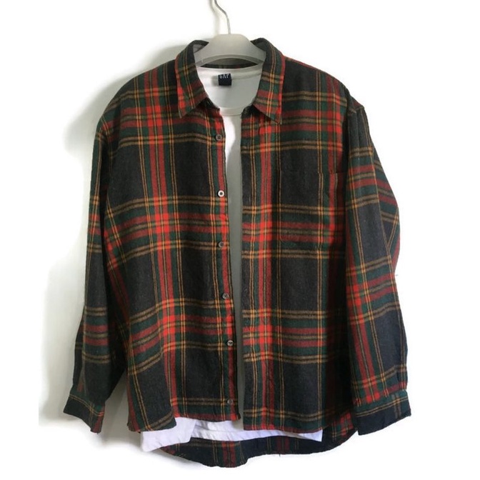 PENNY WORTH VINTAGE .