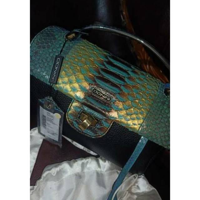 Donini Vigo black blue