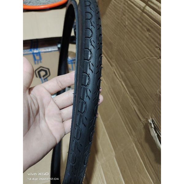 ban luar sepeda ukuran 26x1.25 merk kenda kwest