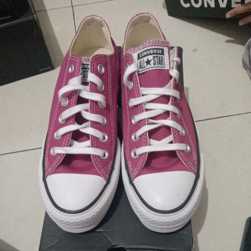 sepatu Converse original 572084C