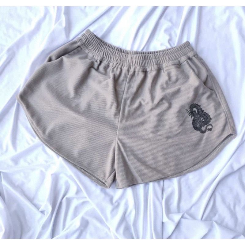 Hotpant Dragon celana pendek wanita