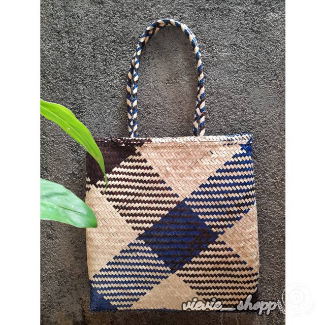 Tas Wanita/ Tas Belanja / Tas Anyaman Lontar Mop