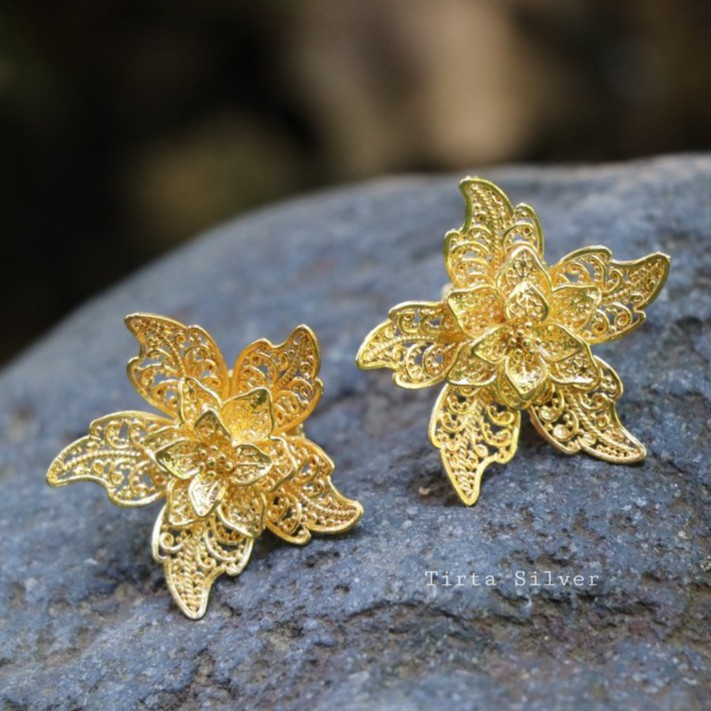 Subeng Alpaka Bali motif giwang kendari