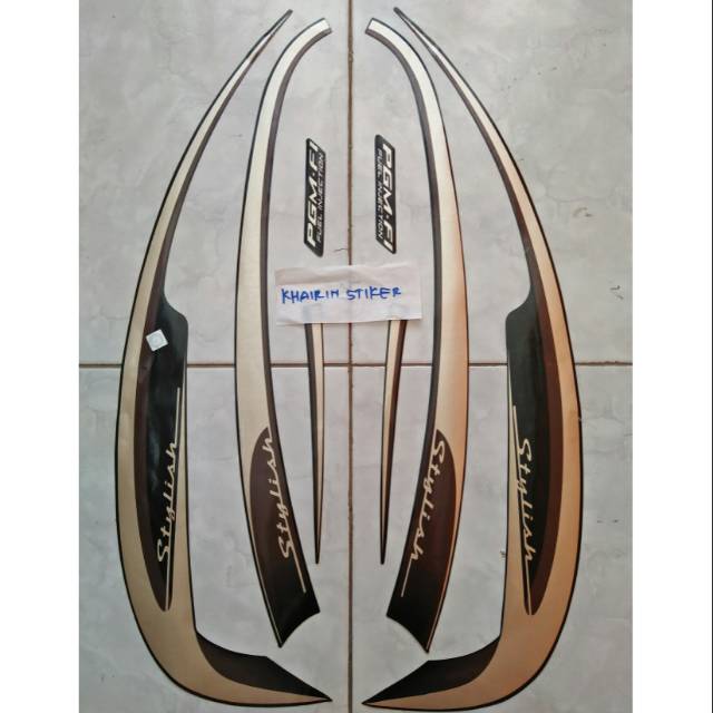 Striping scoopy stylish 2013 2014 hitam