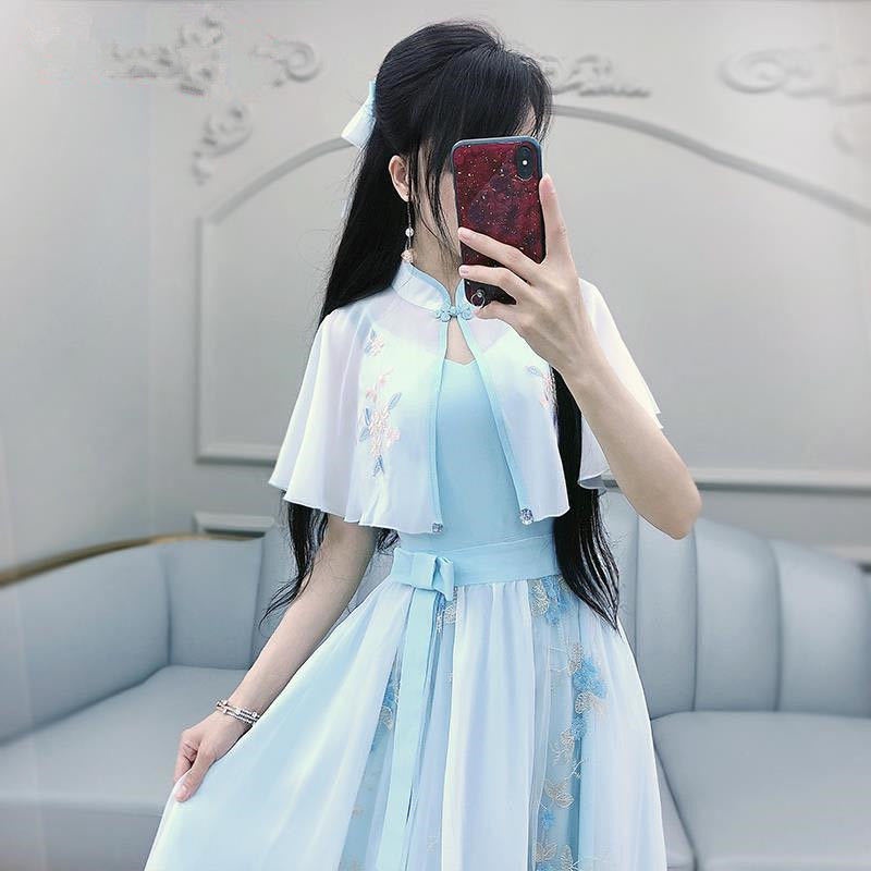 2021 new dress women's blue and white snow spun shawl National Style Embroidered improved Hanfu stud