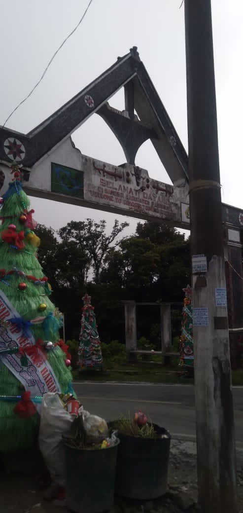 Unitedkits Hiasan Bintang Tancap Pohon Natal Emas Dekorasi Pohon Natal Tancap Pucuk Pohon Cod Batam