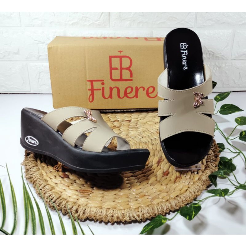 sendal wanita wedges terbaru termurah