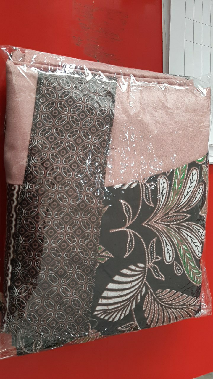 Atasan Batik Wanita Motif Soft Batik Kombinasi Terbaru