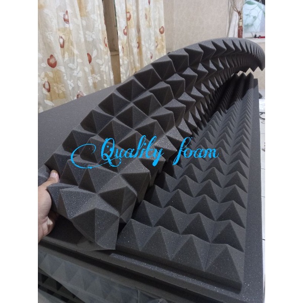 busa peredam suara ruangan Acoustic pyramid  200×50cm/100×100cm tebal 6 cm