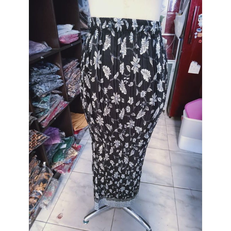 COD ROK PLISKET MUAT JUMBO BATIK BAWAHAN KEBAYA ROK BATIK JUMBO-PLISKET-MELATISILVER