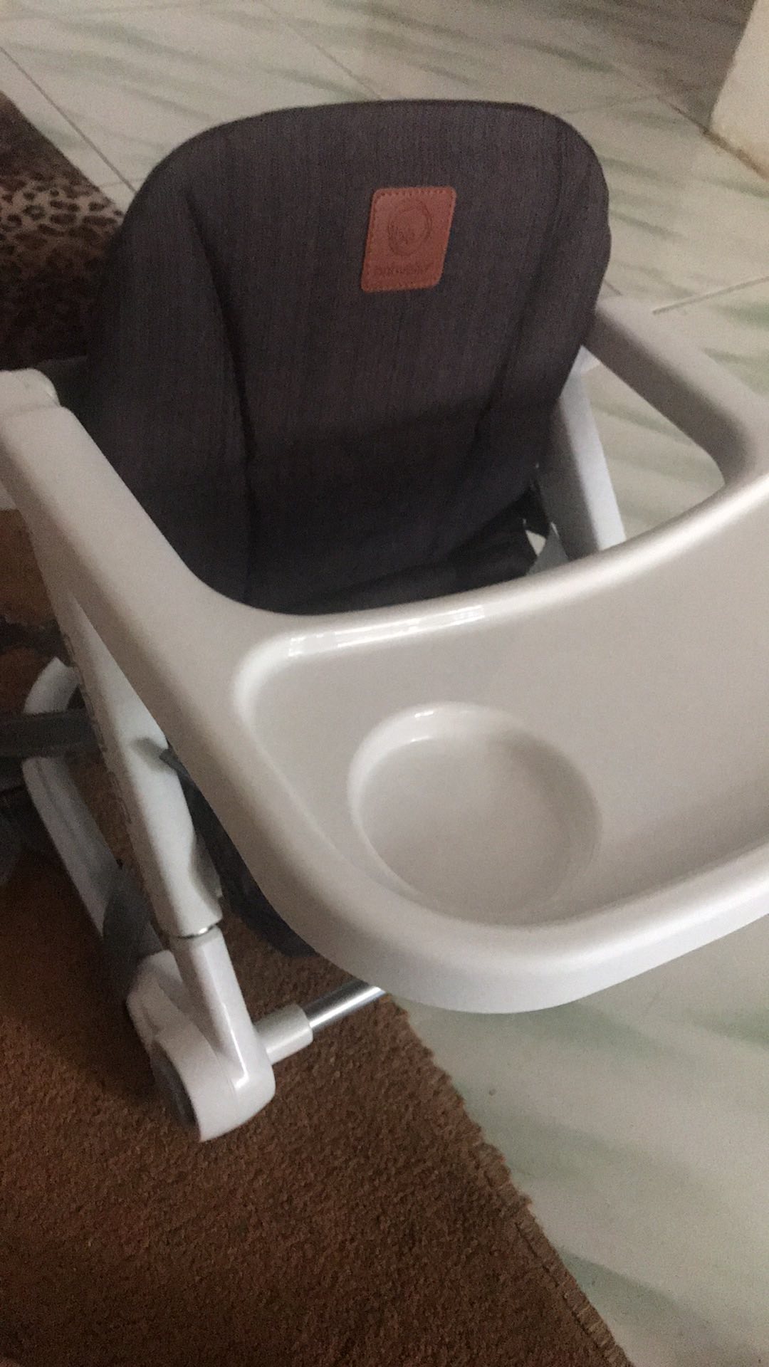 BEST SELLER Booster Seat Babyelle Gobbler Kursi Meja BEST SELLER Booster Seat Babyelle Gobbler Kursi Meja