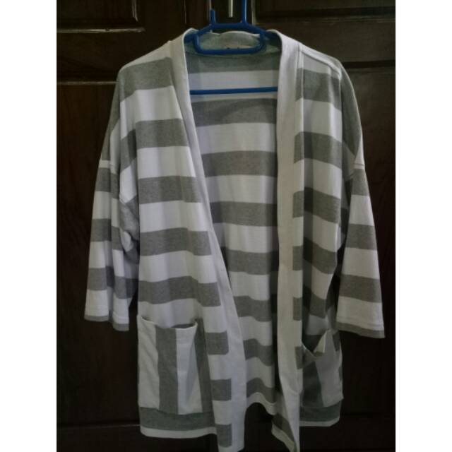 Preloved outer by meccanism