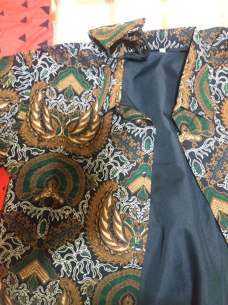 Batik Pria Lengan Pendek Lapis Furing Minulya Gondongen Hijau Batik Solo