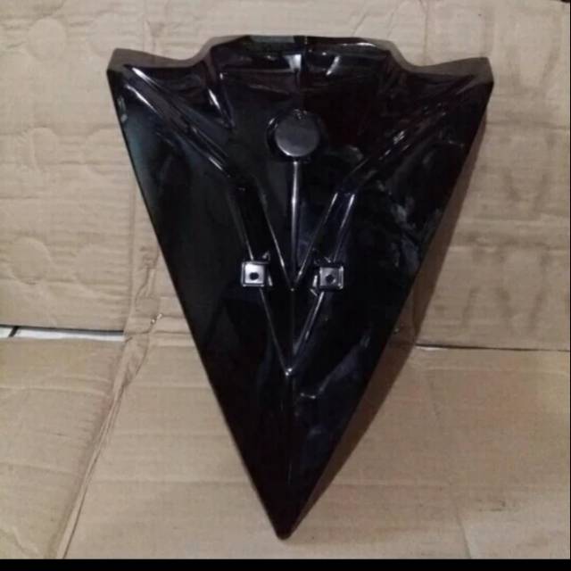 Tameng panel depan xeon RC hitam