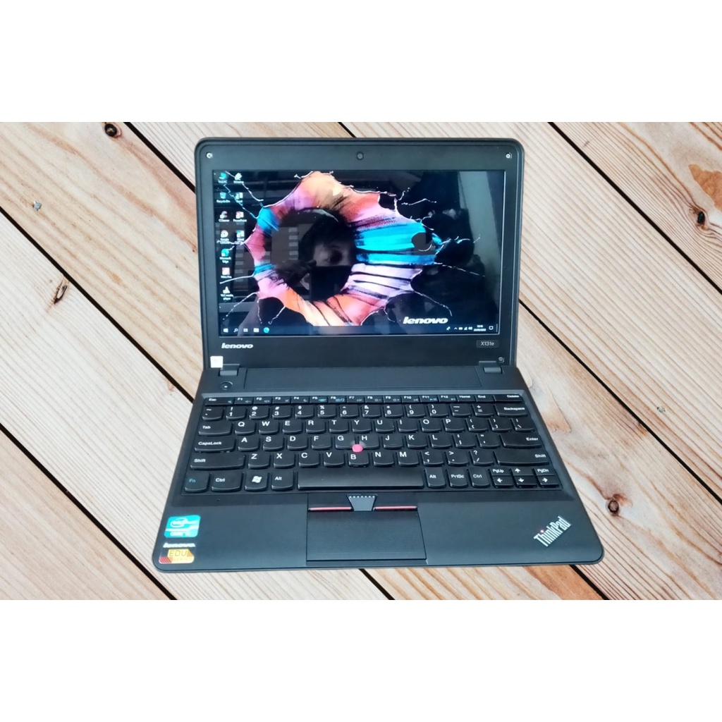 NOTEBOOK SECOND LE THINKPAD 12 INC CORE i3 GENERASI BARU WINDOWS10  SIAP PAKAI