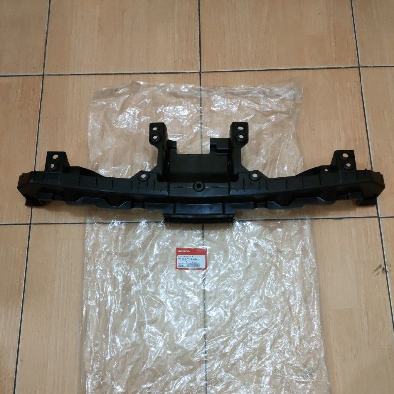 Breket Lock Kap Mesin / Breket Grill Atas CRV TURBO 2021-2022