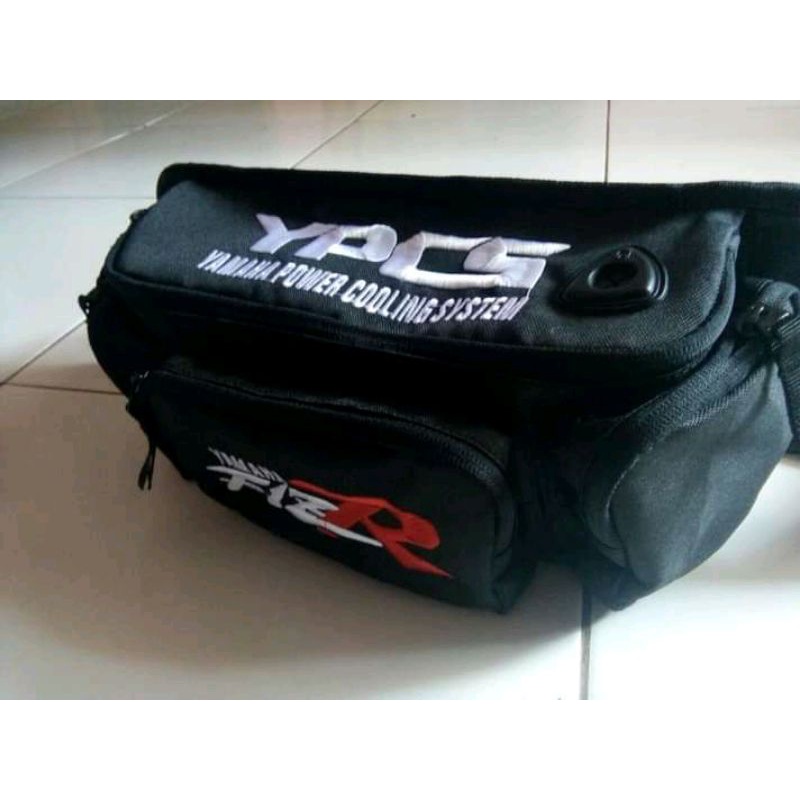 tas  Yamaha f1zr