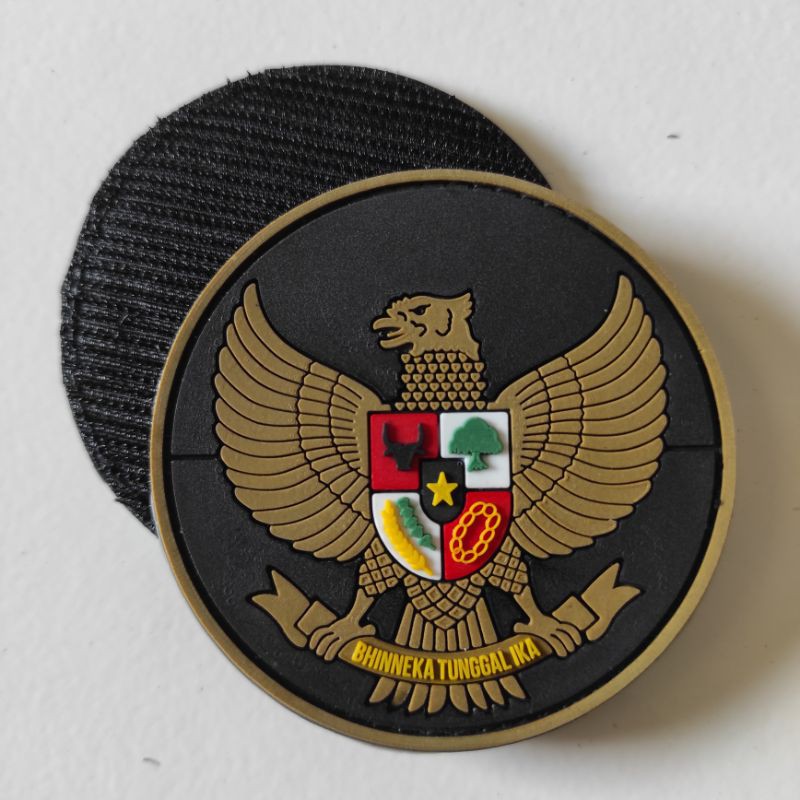 PATCH RUBBER LOGO GARUDA COKLAT BULAT/TEMPELAN EMBLEM KARET VELCRO