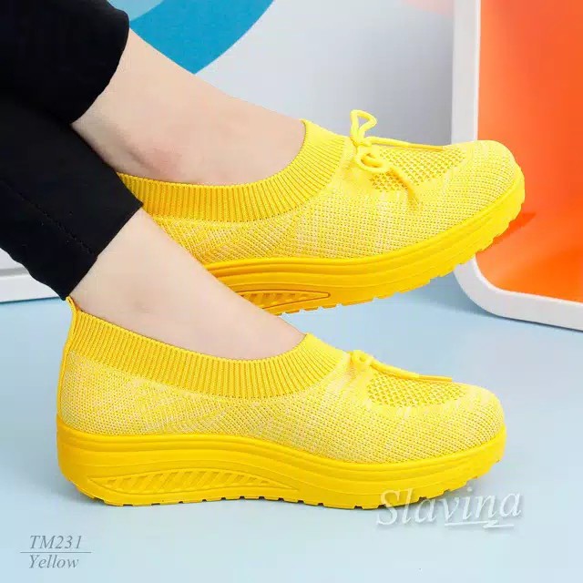 Sepatu wedges Slavina Lovia TM231