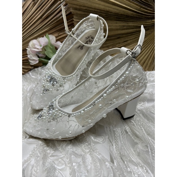 Rafaizoutfit sepatu kiyalara tali putih sepatu wedding putih sepatu cantik 7cm tahu block