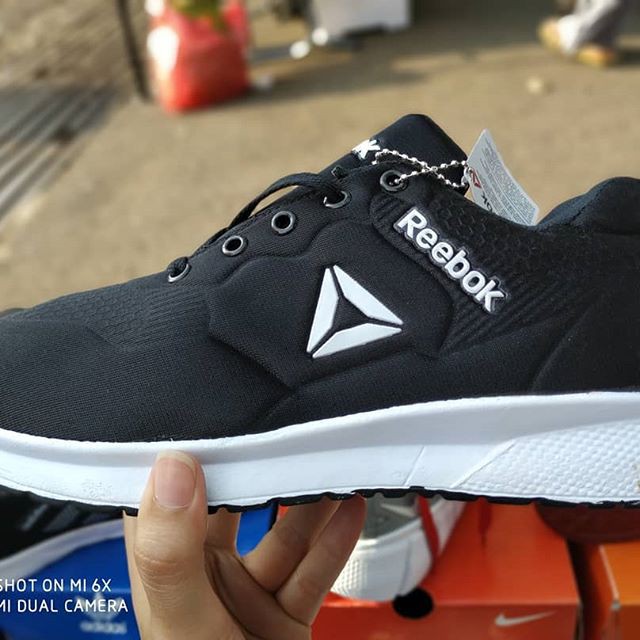 Sepatu Reebok Reebok Made In Vietnam Reebok Olahraga Sekolah Joging Running Pria Reebok Clasic