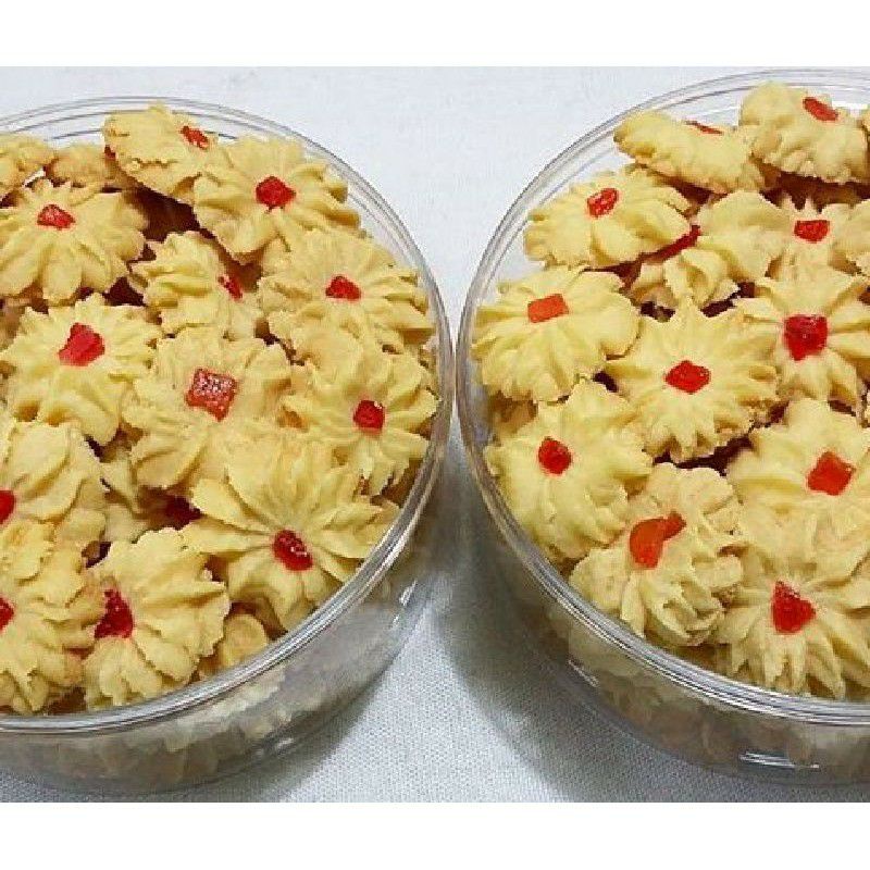 

Kue semprit lumer di mulut makanan keluarga cemilan ringan homemade