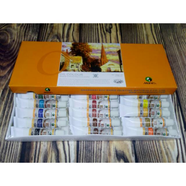 

Maries Cat Minyak 18 warna