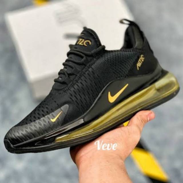 nike air 720 black and gold Shop 