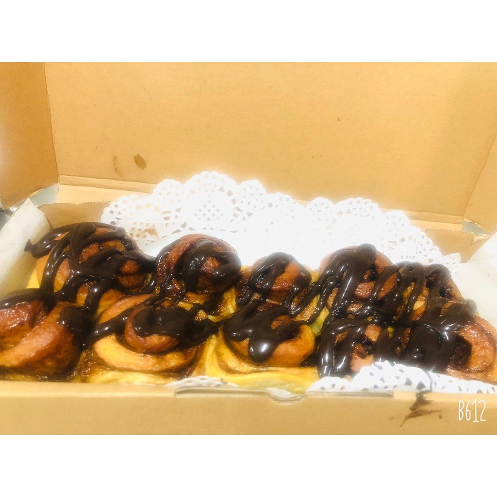 

CINNAMON ROLLL COKLAT